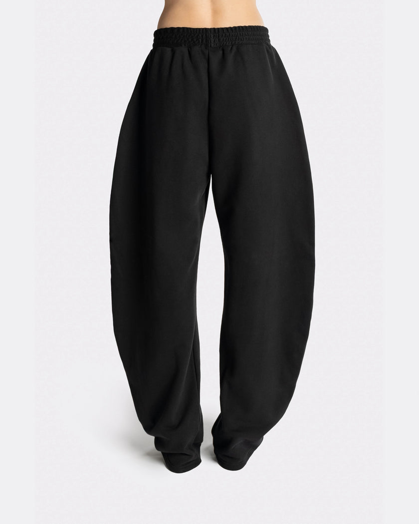 BLACK TRACKSUIT