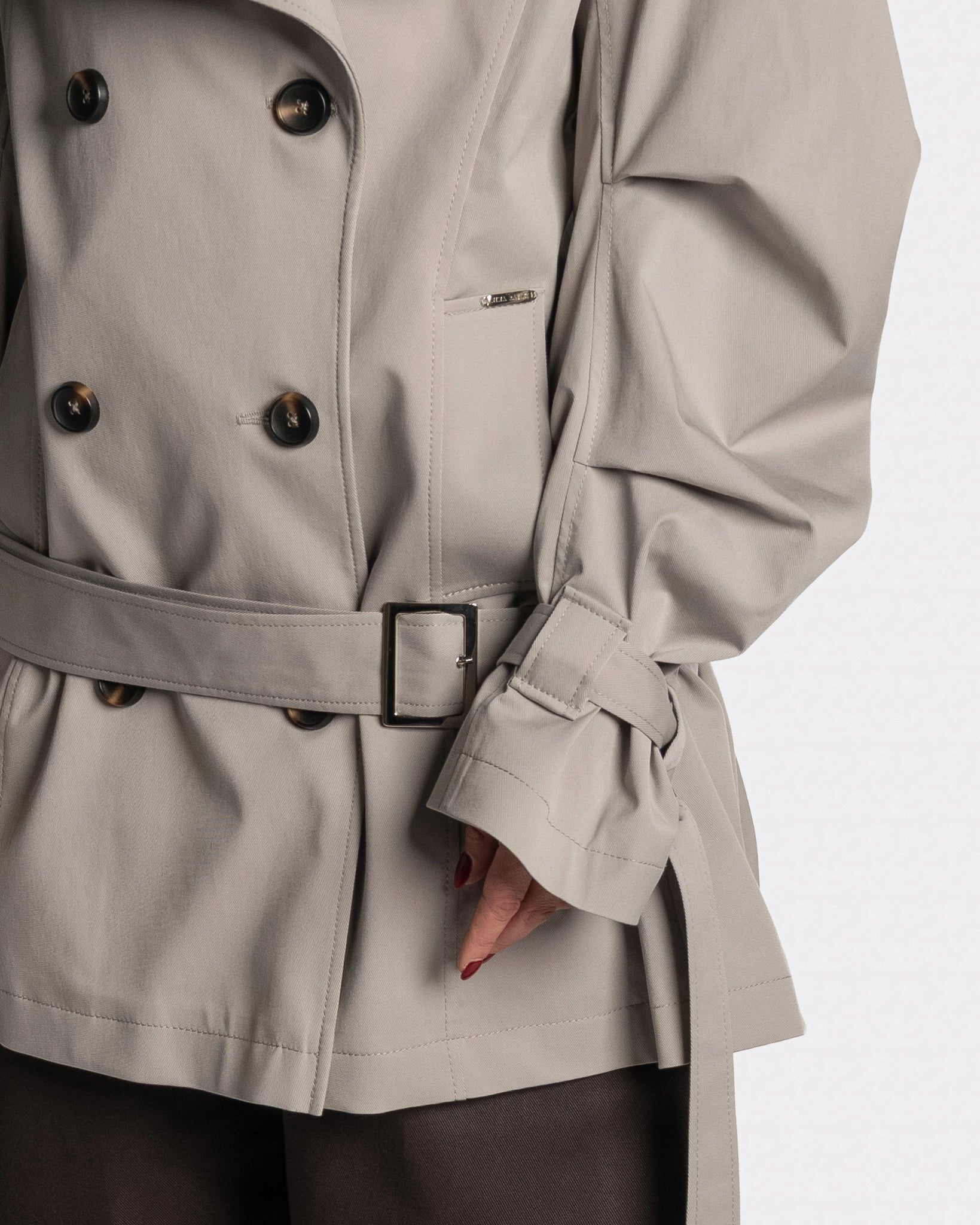 COLLAR TRENCH - Detail | Nina Rajak Atelier