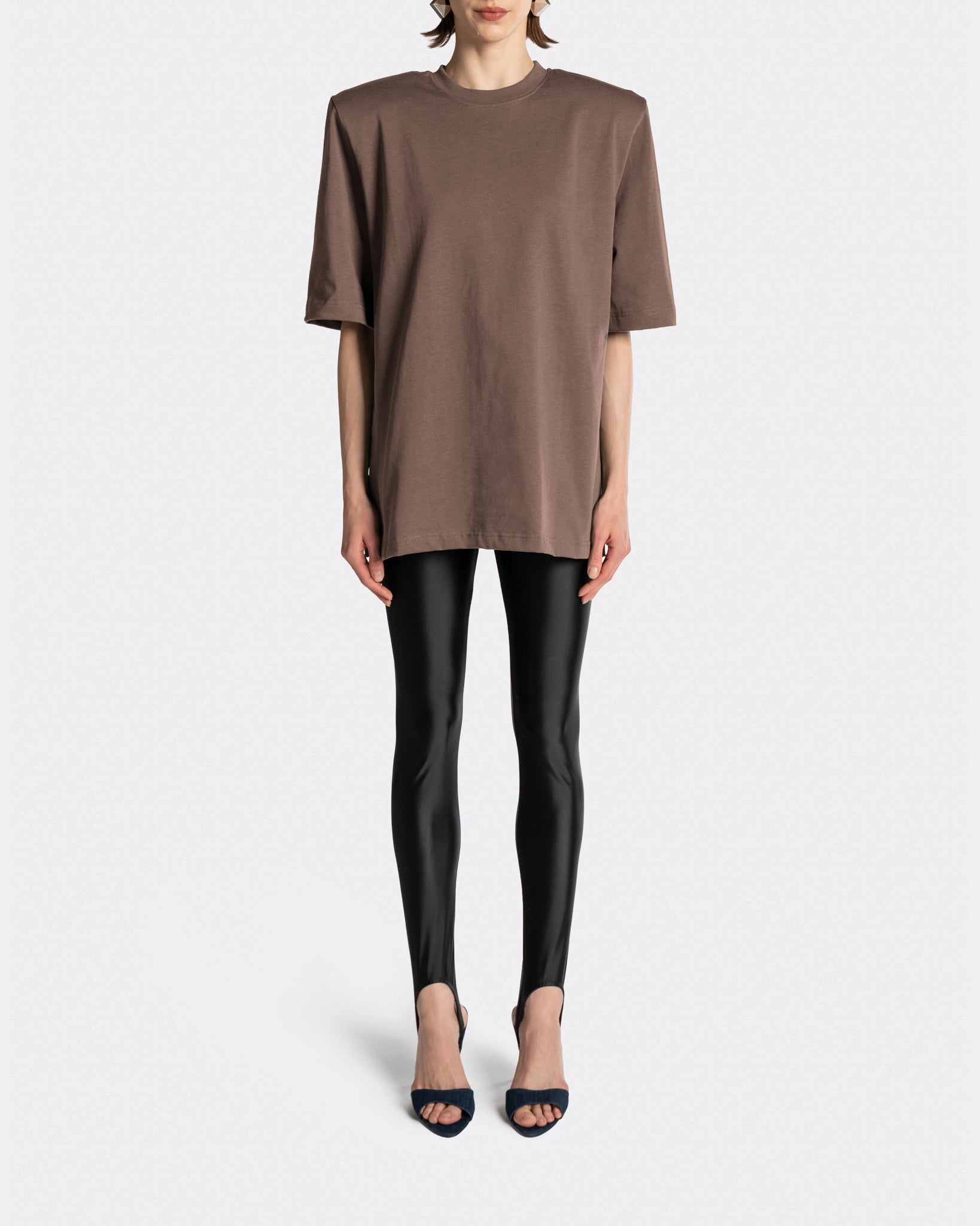 BASIC T-SHIRT