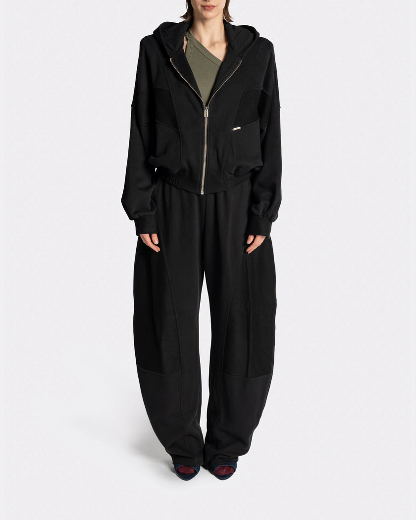 BLACK TRACKSUIT