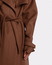 ATTENTIVE COAT Brown Detail