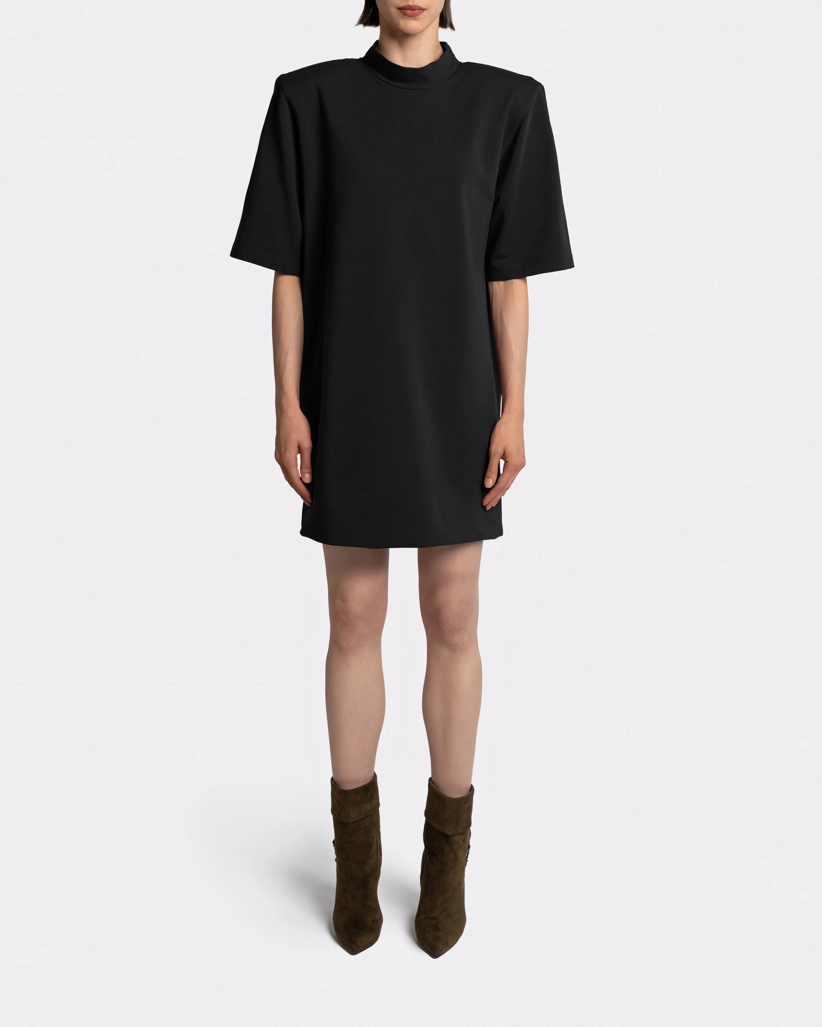 SHORT EDGE DRESS