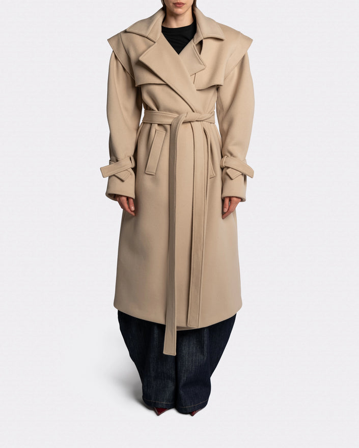 Attentive Coat