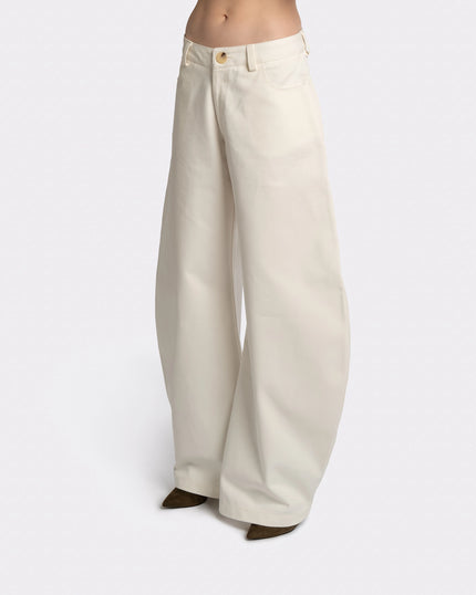 ROUND LEG / WIDE WHITE