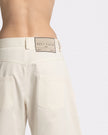 ROUND LEG / WIDE WHITE