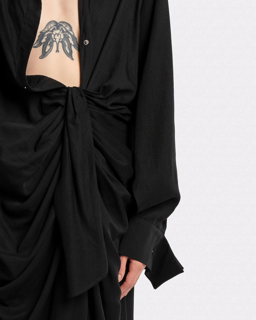 DRAPED BLACK
