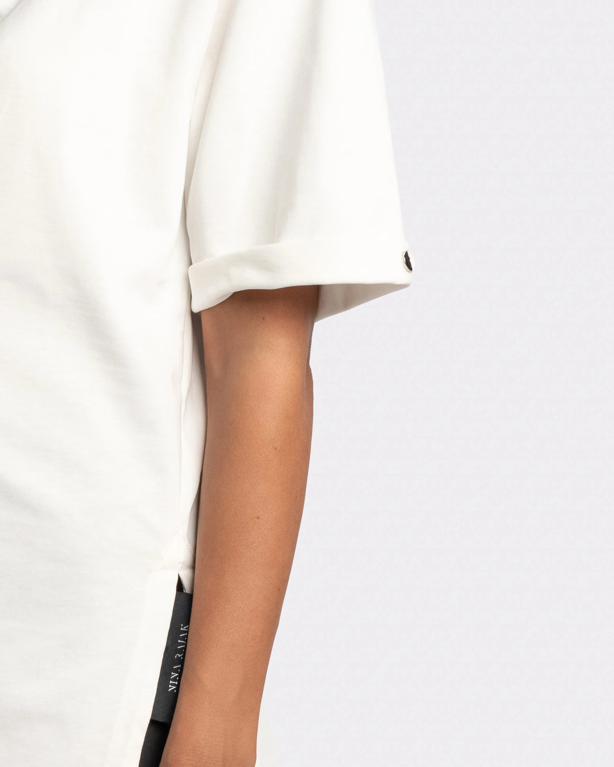 ASSYMETRIC T-SHIRT