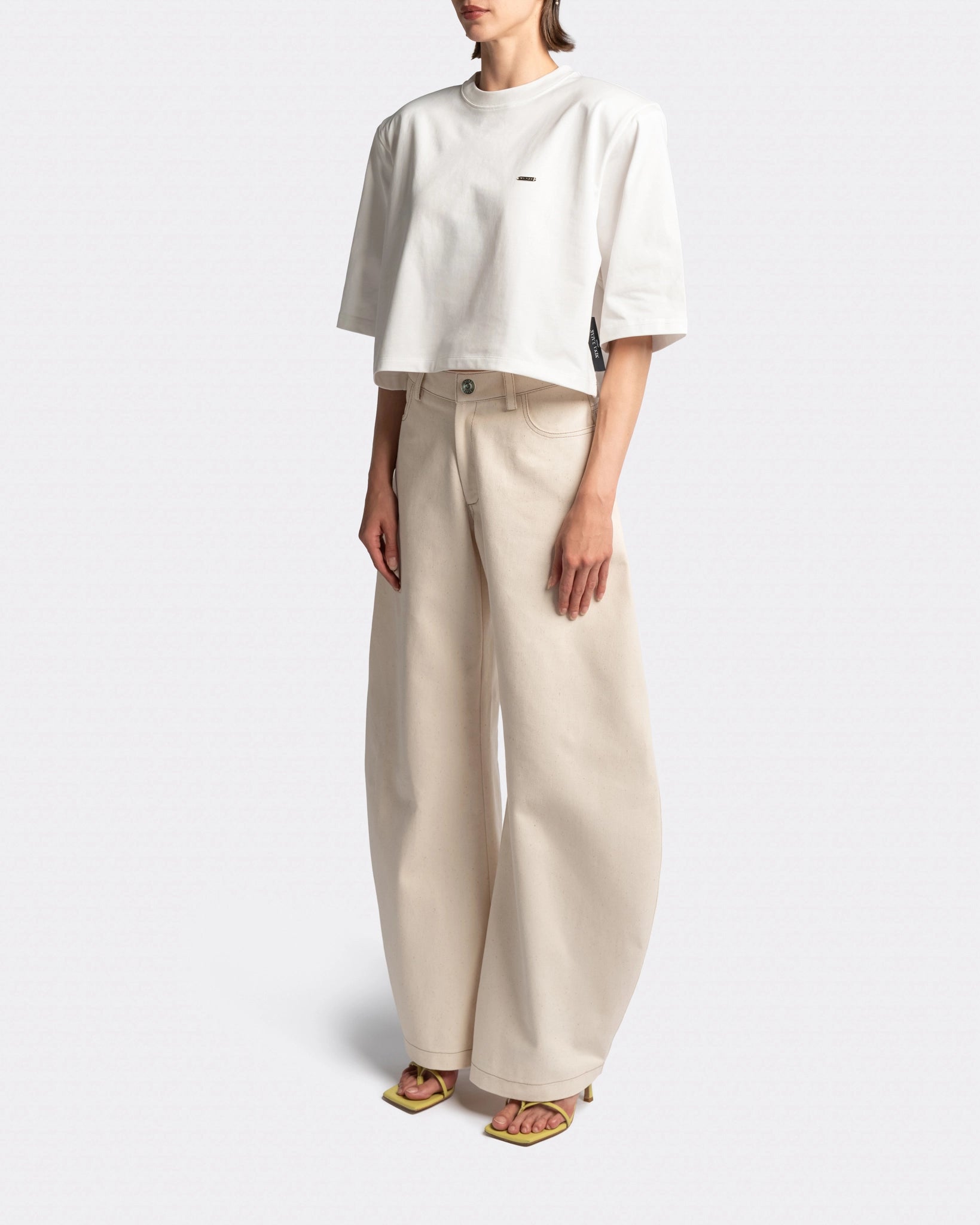 CROPPED T-SHIRT