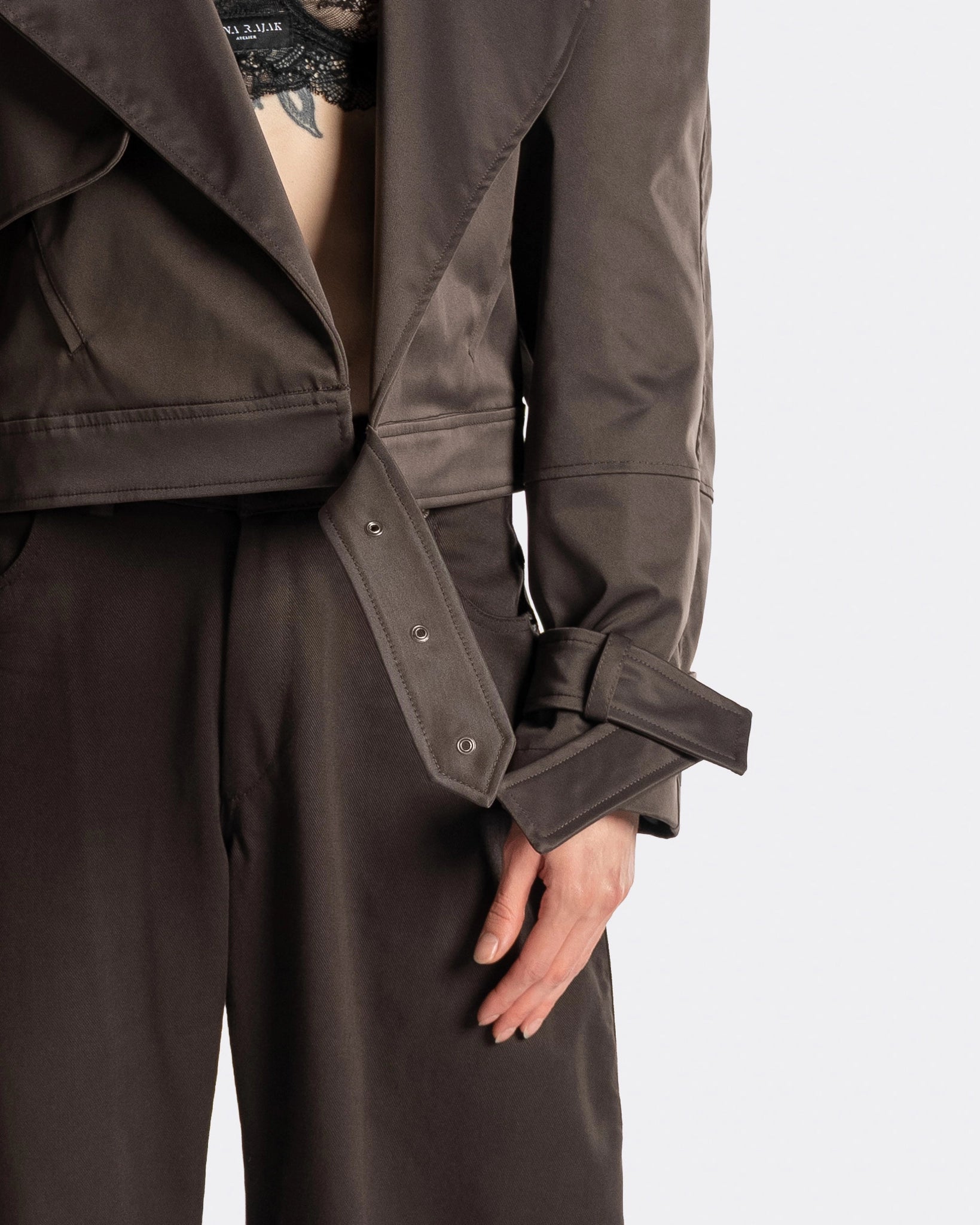 EDGE-TRENCH-JACKET-Detail