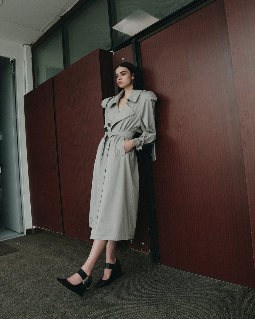 TRENCH COAT