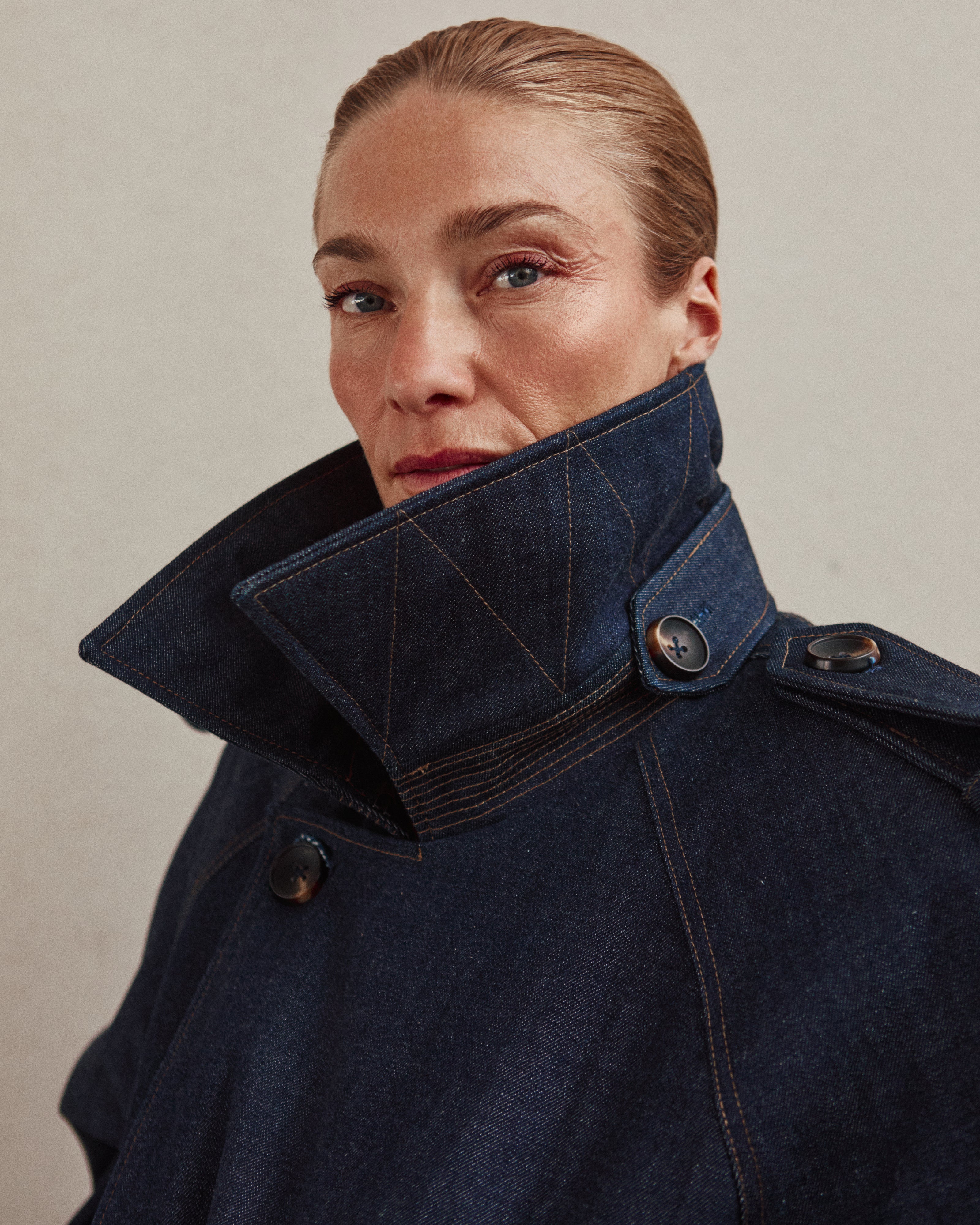 BELTED TRENCH