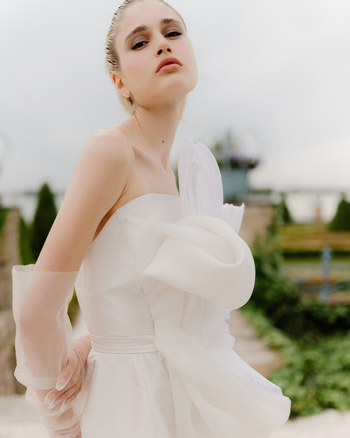 Statement short dress with detail