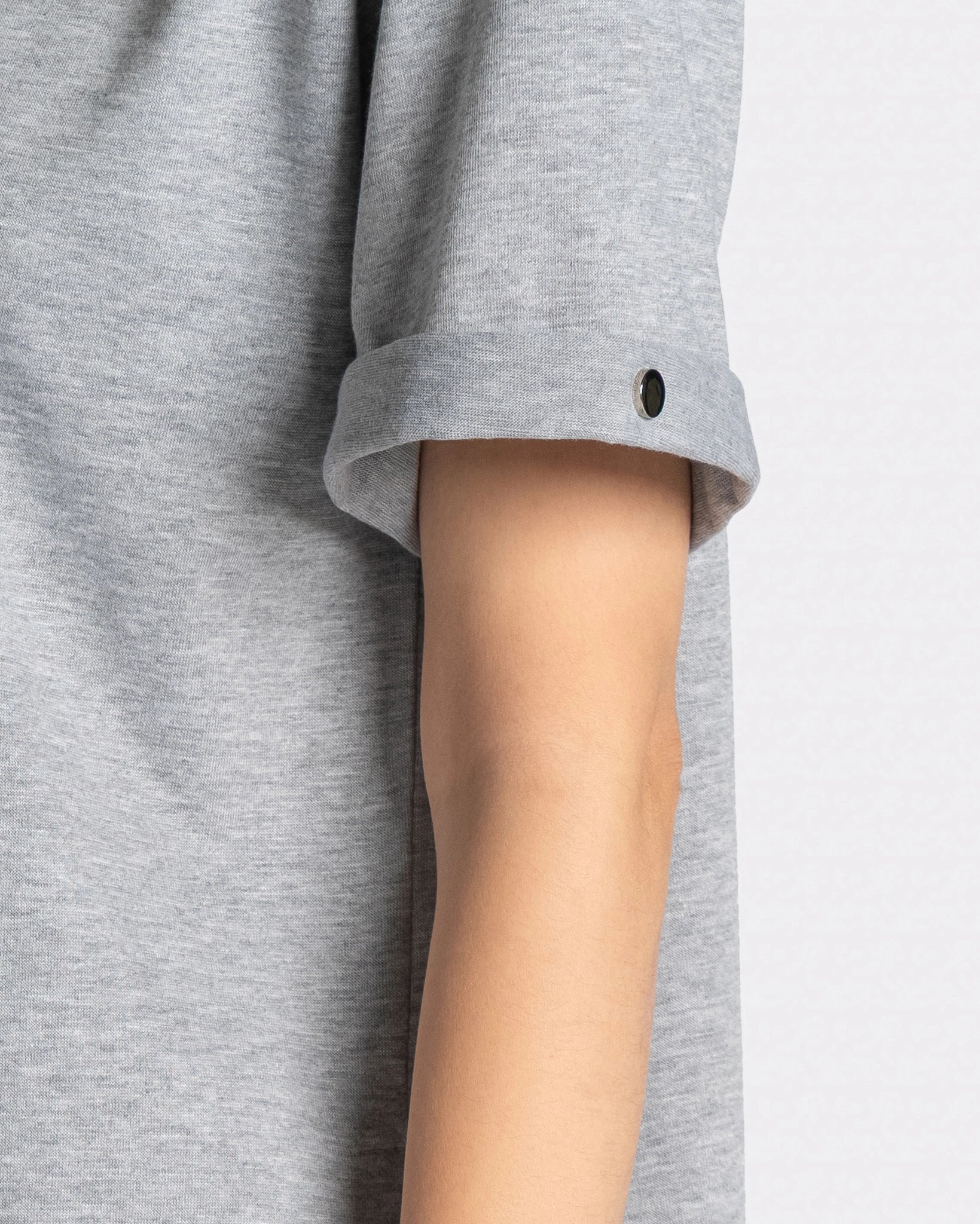 UPGRADE BASIC T-SHIRT