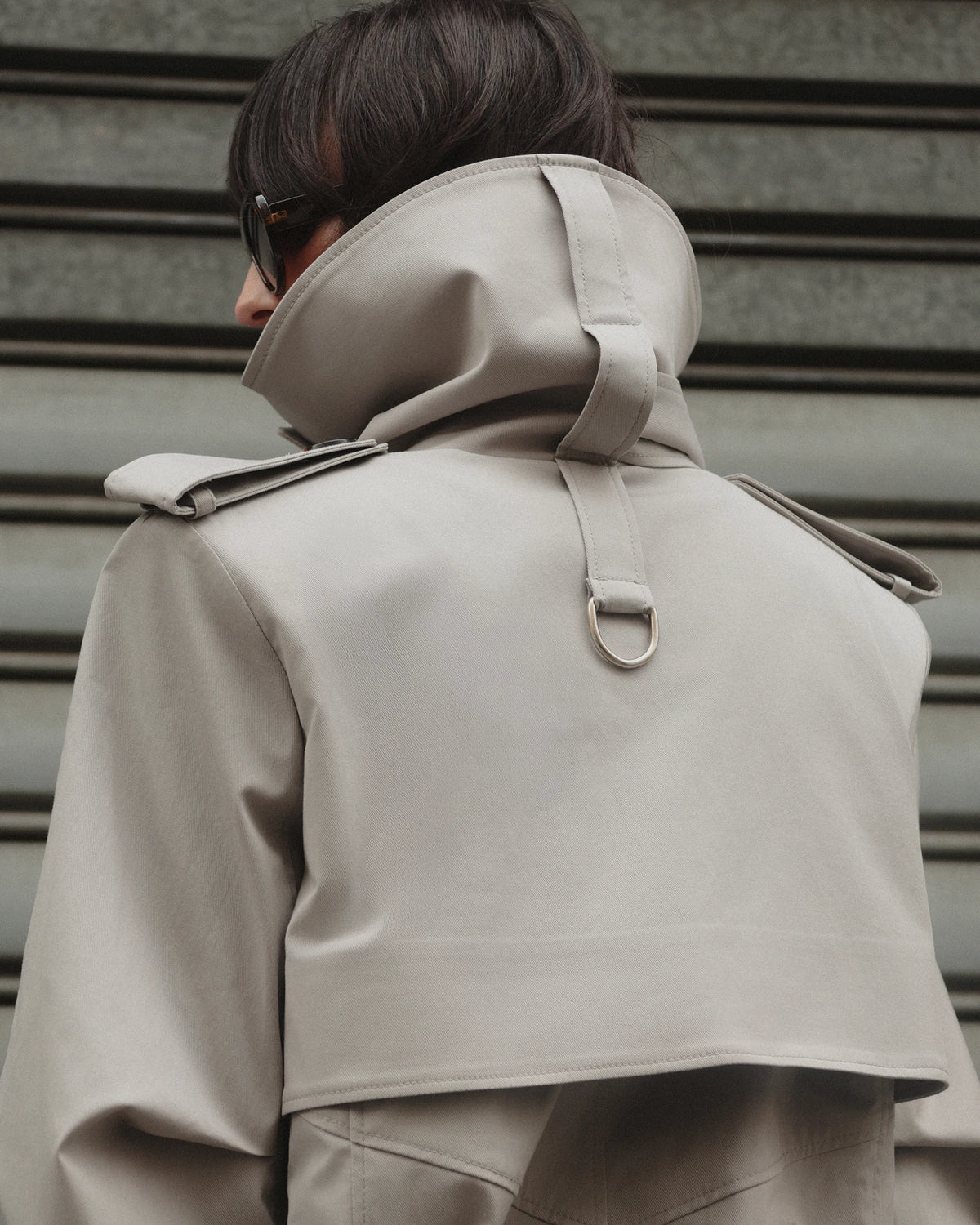 COLLAR TRENCH
